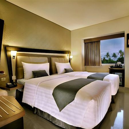 Legian Hotel Neo - Kuta, Jelantik מראה חיצוני תמונה