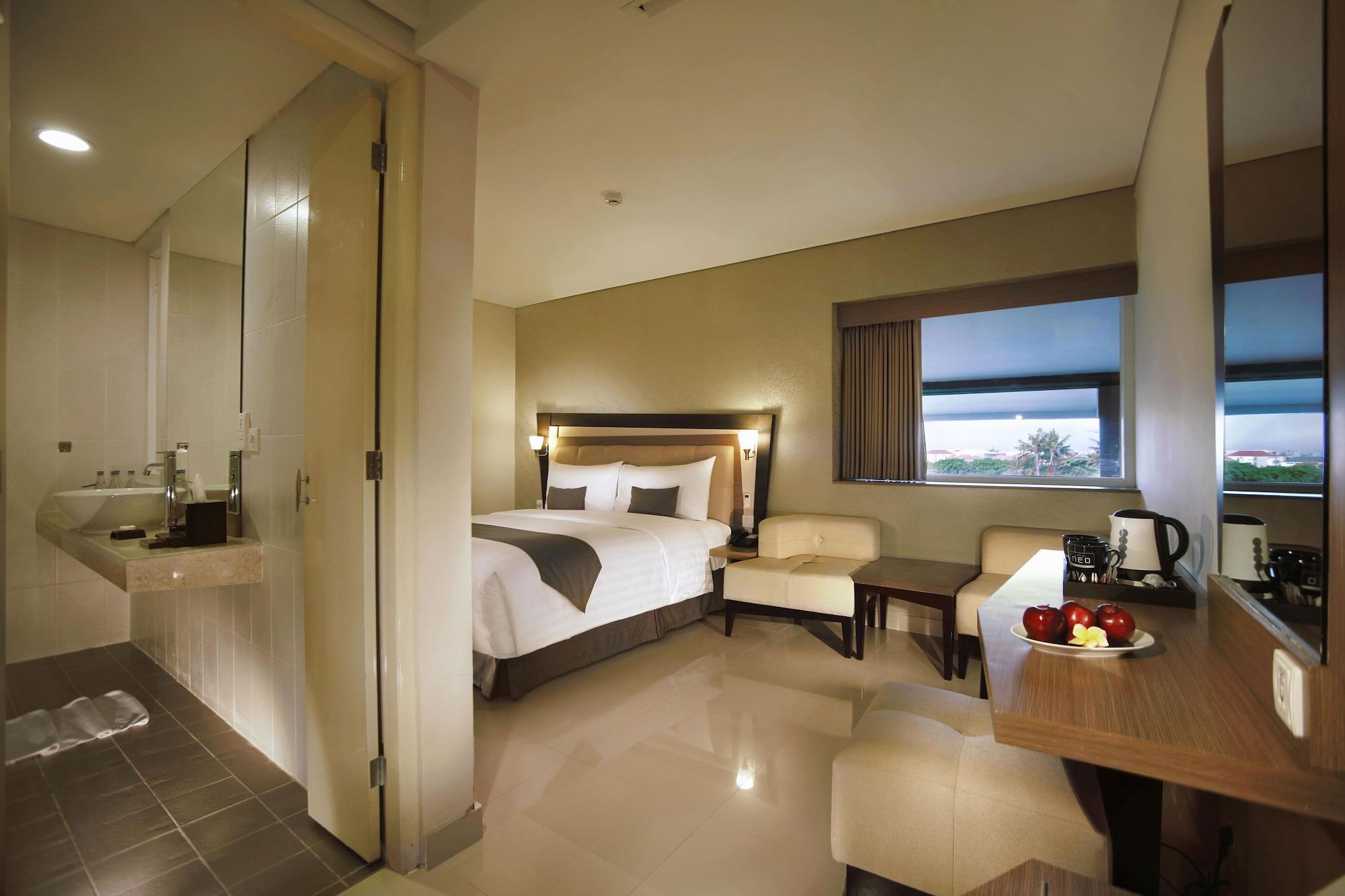 Legian Hotel Neo - Kuta, Jelantik מראה חיצוני תמונה