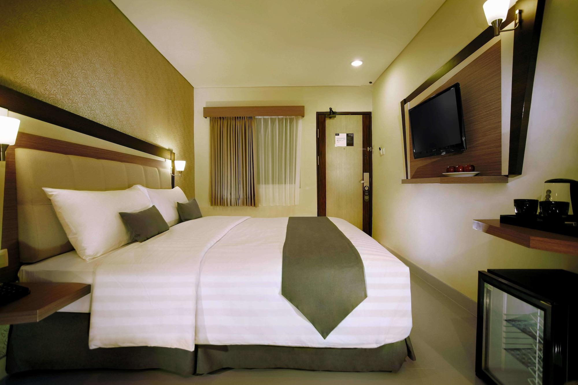 Legian Hotel Neo - Kuta, Jelantik מראה חיצוני תמונה