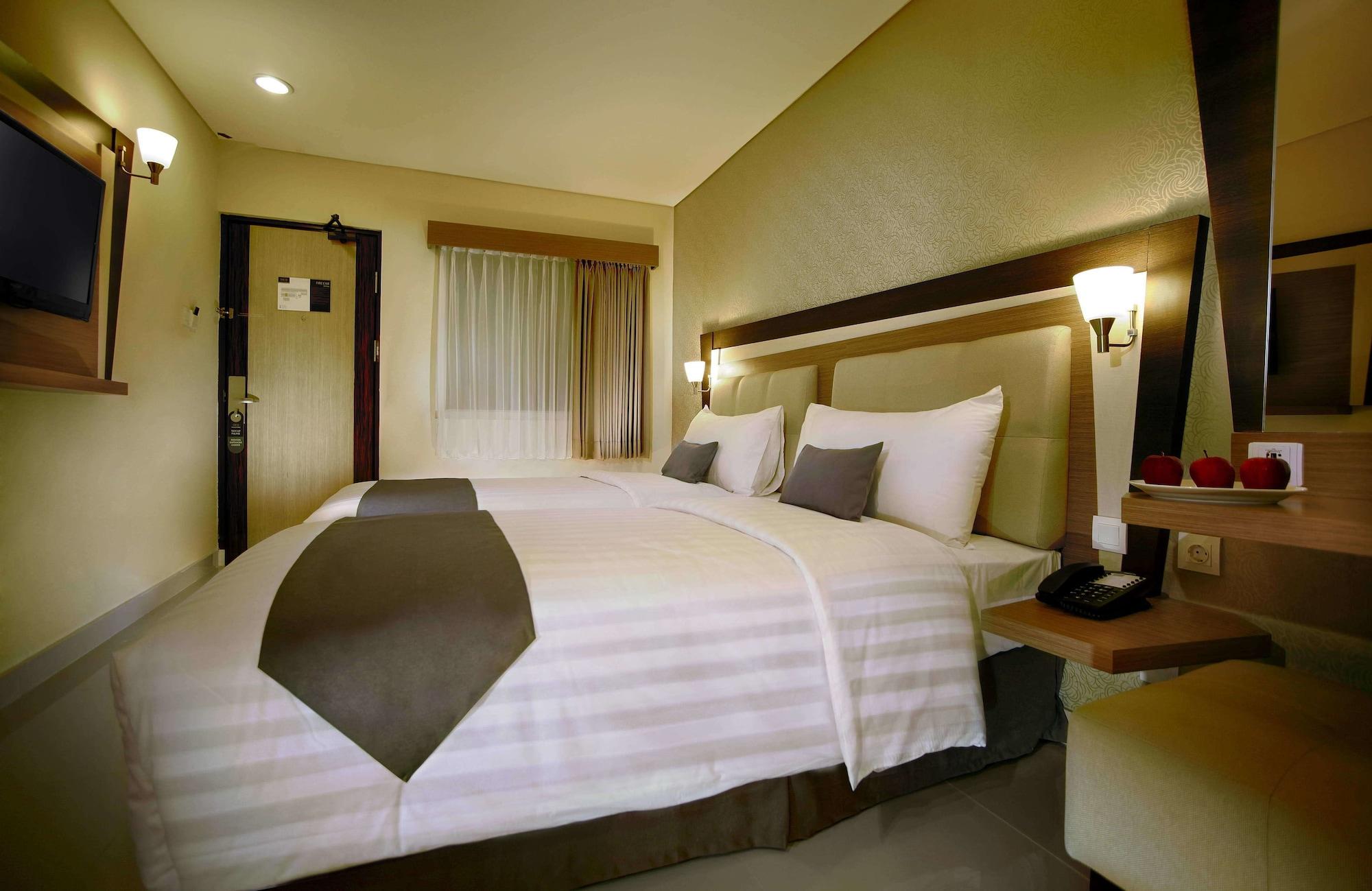 Legian Hotel Neo - Kuta, Jelantik מראה חיצוני תמונה