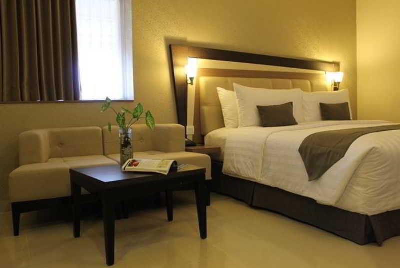 Legian Hotel Neo - Kuta, Jelantik מראה חיצוני תמונה