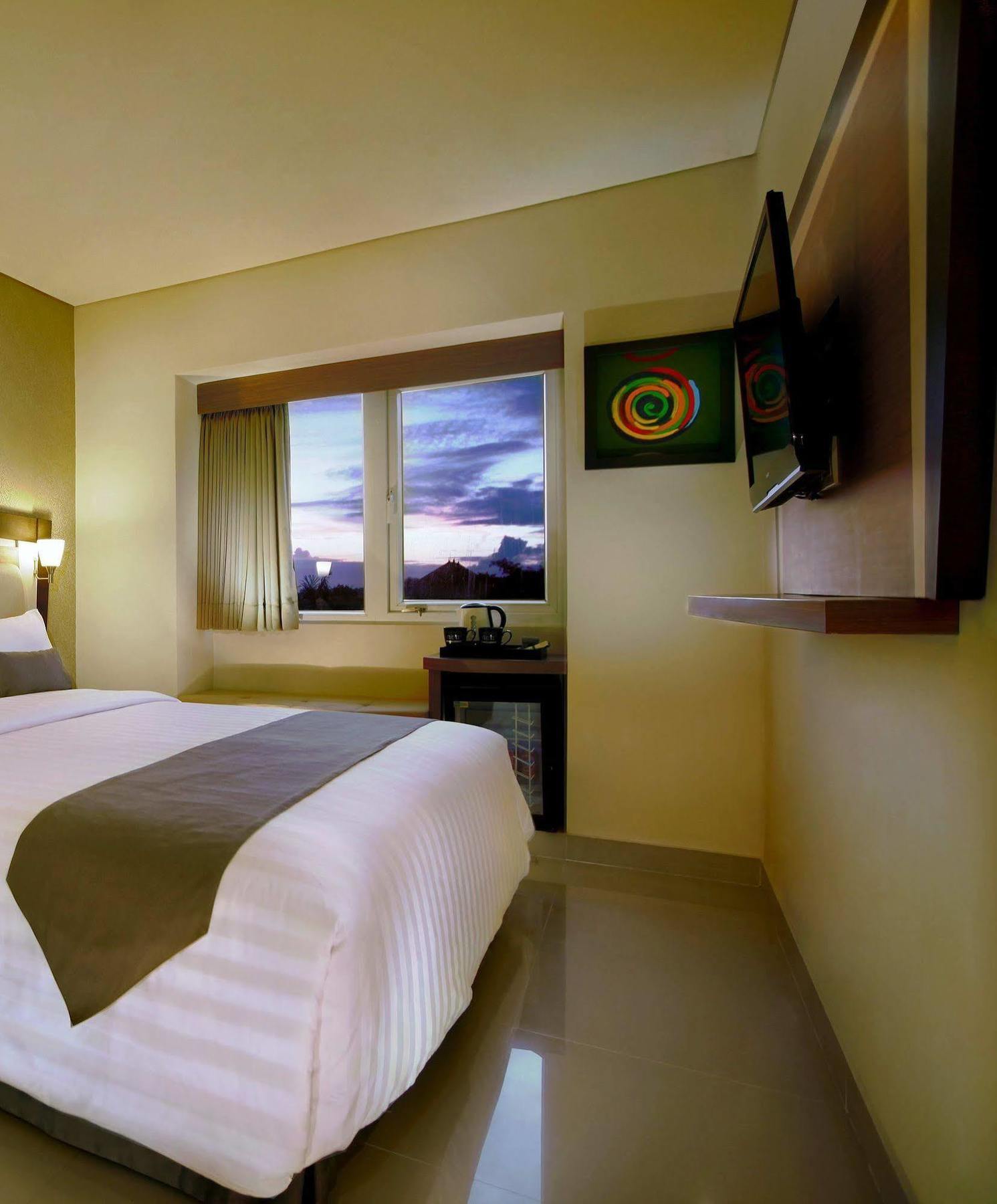 Legian Hotel Neo - Kuta, Jelantik מראה חיצוני תמונה